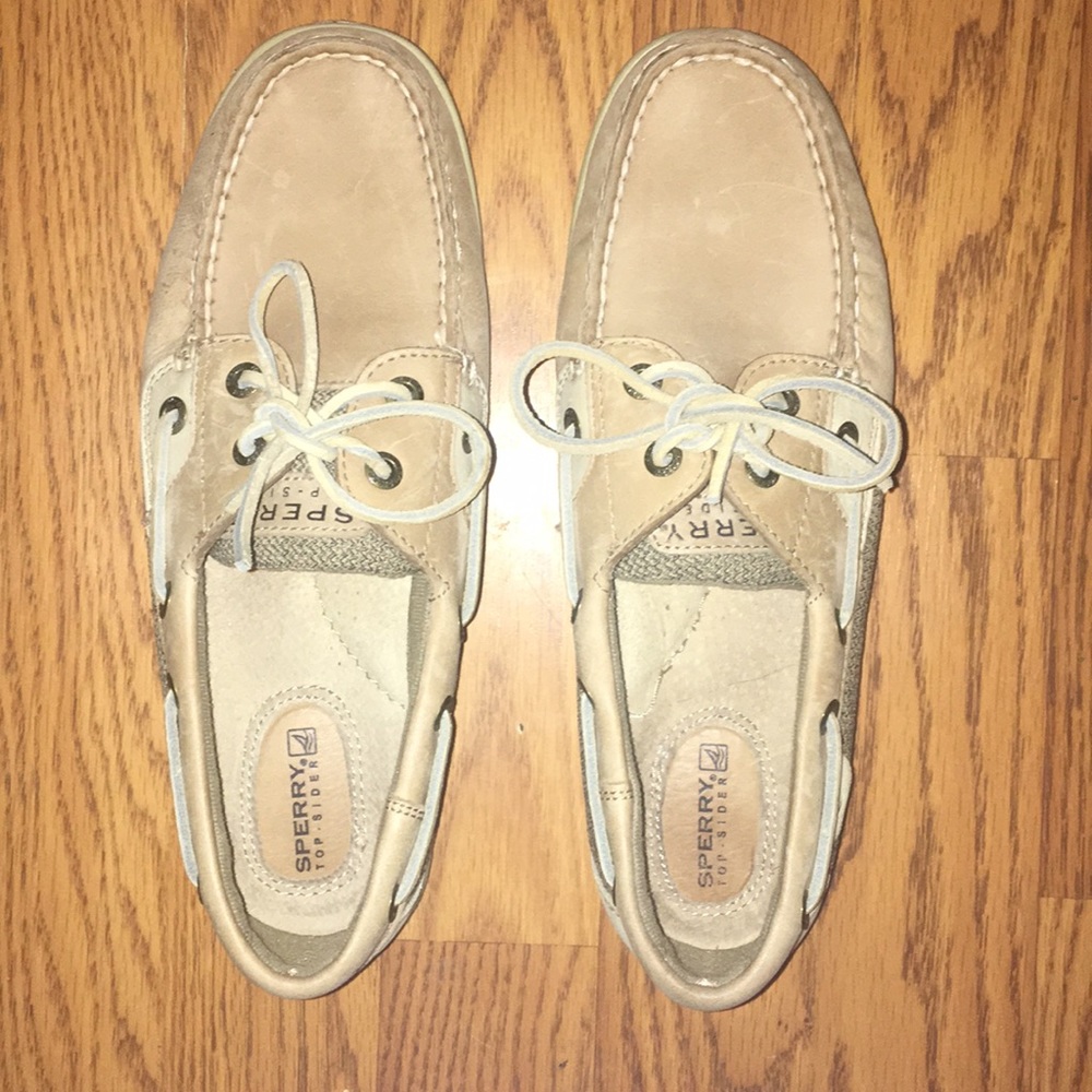 Sperry boat shoes